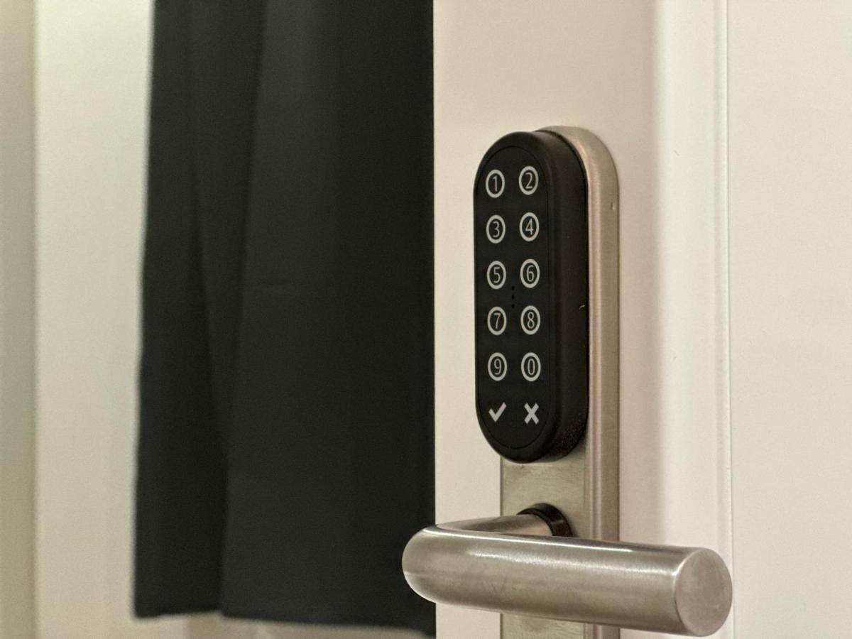 Cc Opera Suites Madrid Bagian luar foto