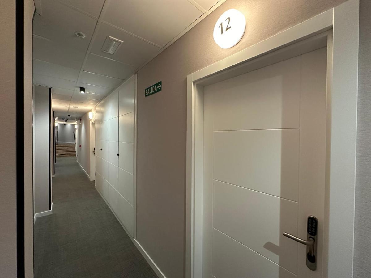 Cc Opera Suites Madrid Bagian luar foto