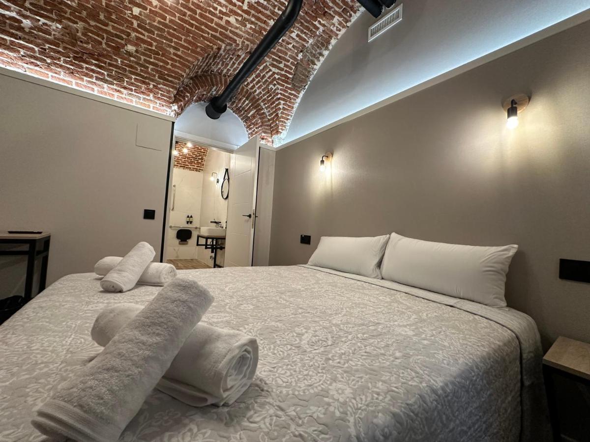 Cc Opera Suites Madrid Bagian luar foto