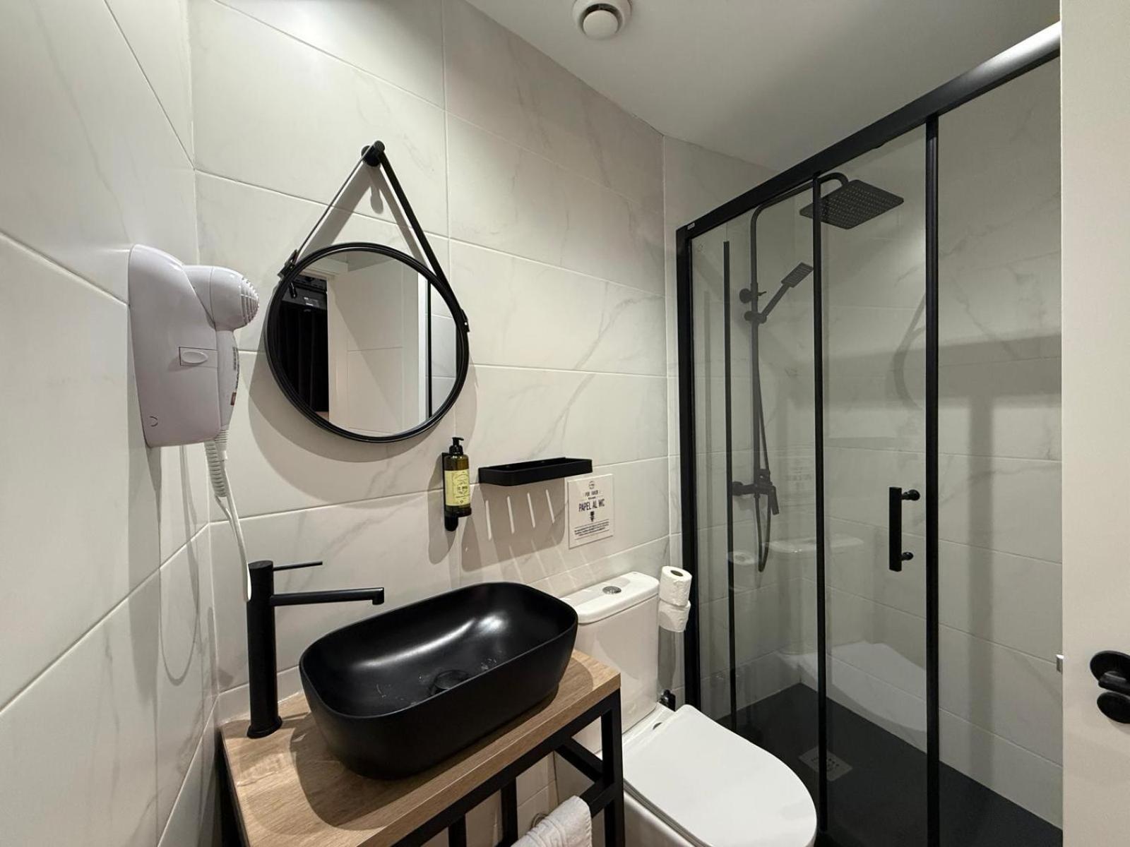 Cc Opera Suites Madrid Bagian luar foto